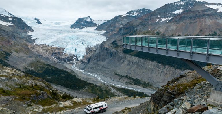 A Practical 7-Day Canada Travel Itinerary: Vancouver, Banff & Calgary