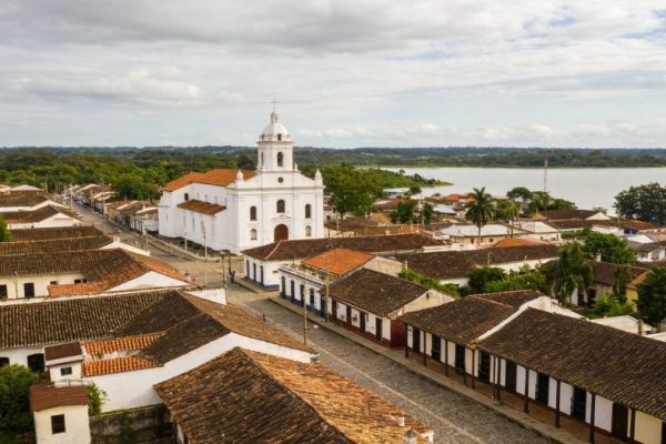 7-Day El Salvador Itinerary: Volcanoes, Surf, Coffee & Colonial Charms