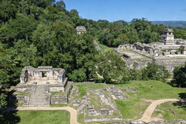 Honduras Transportation Guide: How to Get Around Like a Local Honduras Transportation Guide: How to Get Around Like a Local