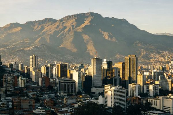 Complete Venezuela Travel Transportation Guide: Costs, Routes, Safety Tips For International Visitors