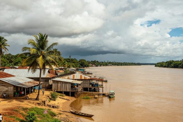 Suriname Travel Cost Breakdown: High Season vs Low Season USD Price Comparison + Full Backpacker Budget Guide for European Visitors